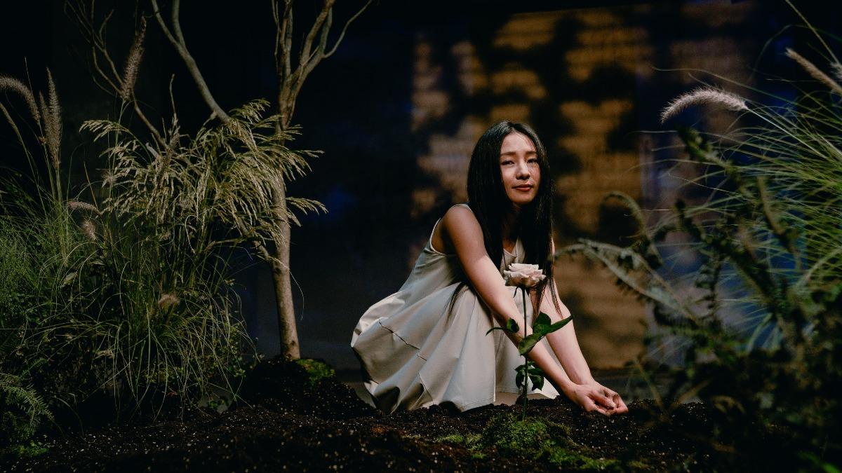 擁五千萬點閱!女星陷「歌紅人不紅」低潮 自卑近況曝光