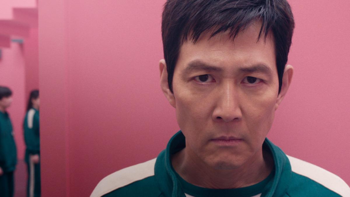T.O.P.現身《魷魚遊戲2》!一句話害死正妹 李政宰崩潰怒吼沒人鳥