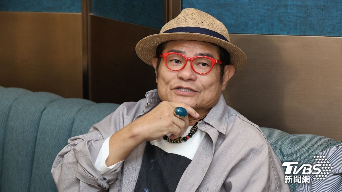 許效舜出事了!北投違規闖紅燈遭抓包 本人急發聲道歉