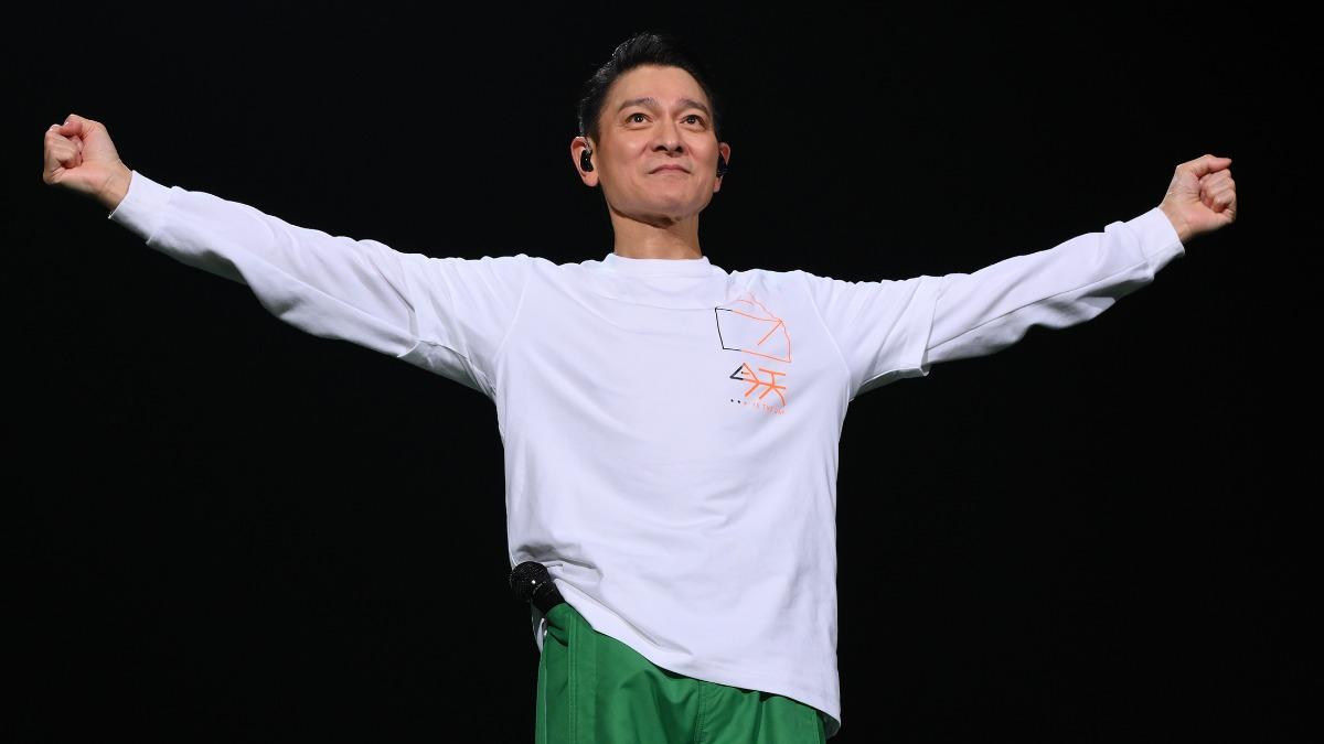 劉德華長年只喝溫熱飲品,認為這樣不容易老。(圖/台灣映藝提供)