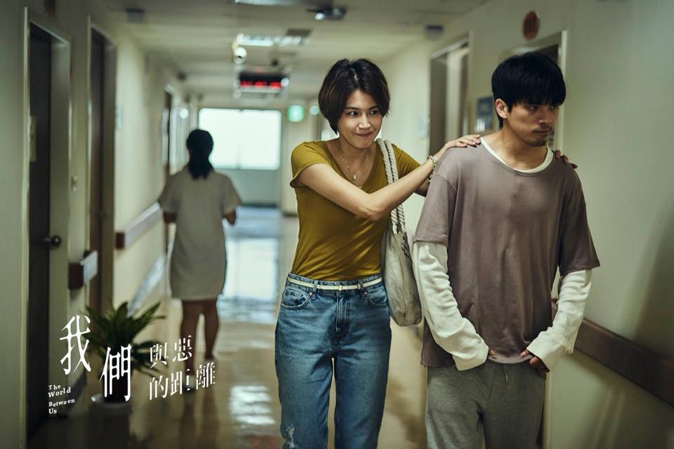 曾沛慈以《我們與惡的距離》拿下金鐘獎。(圖/翻攝自《我們與惡的距離》臉書)