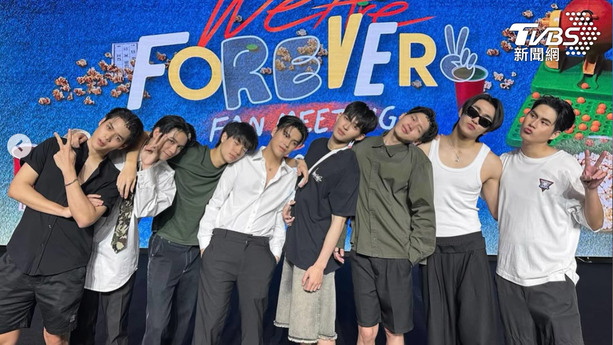 8位演員展示精彩才藝,演唱歌曲舞蹈表演,與粉絲親切近距離互動(圖/翻攝gmmtv IG)