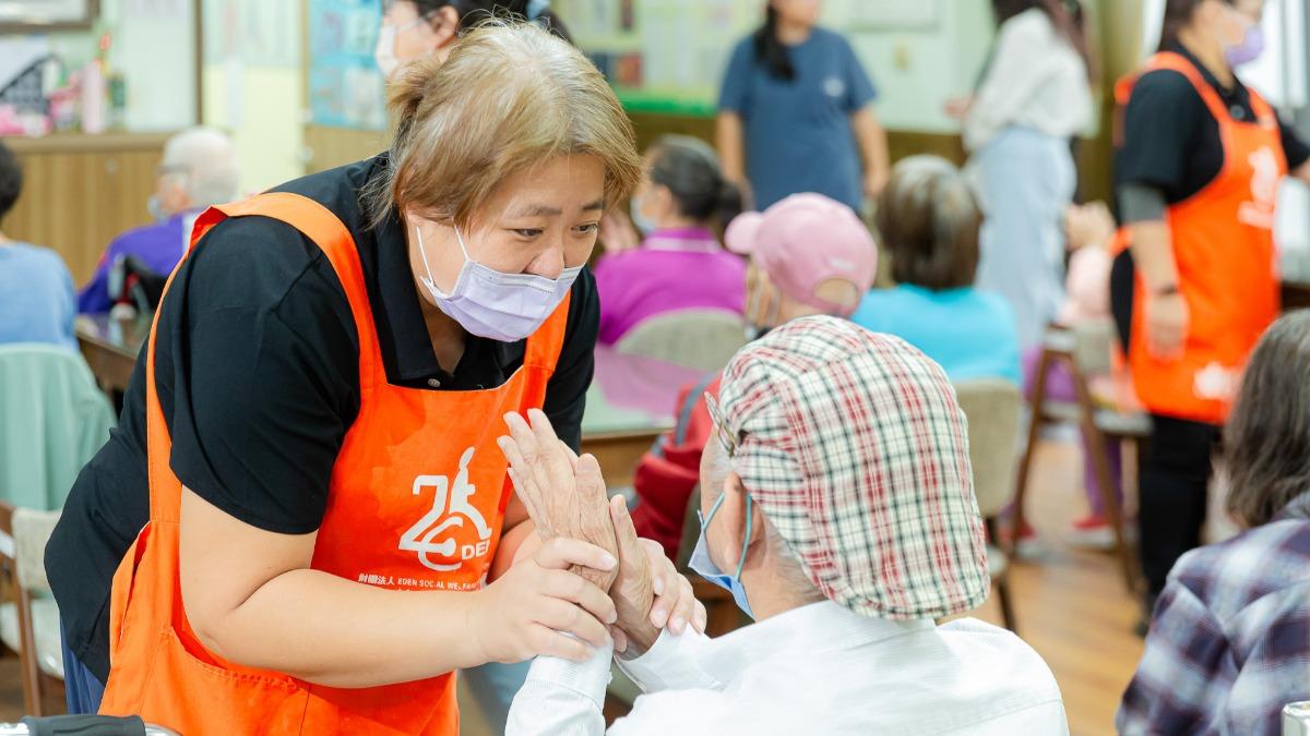 新課題! 老後生活研討會規劃「打造自主老年」