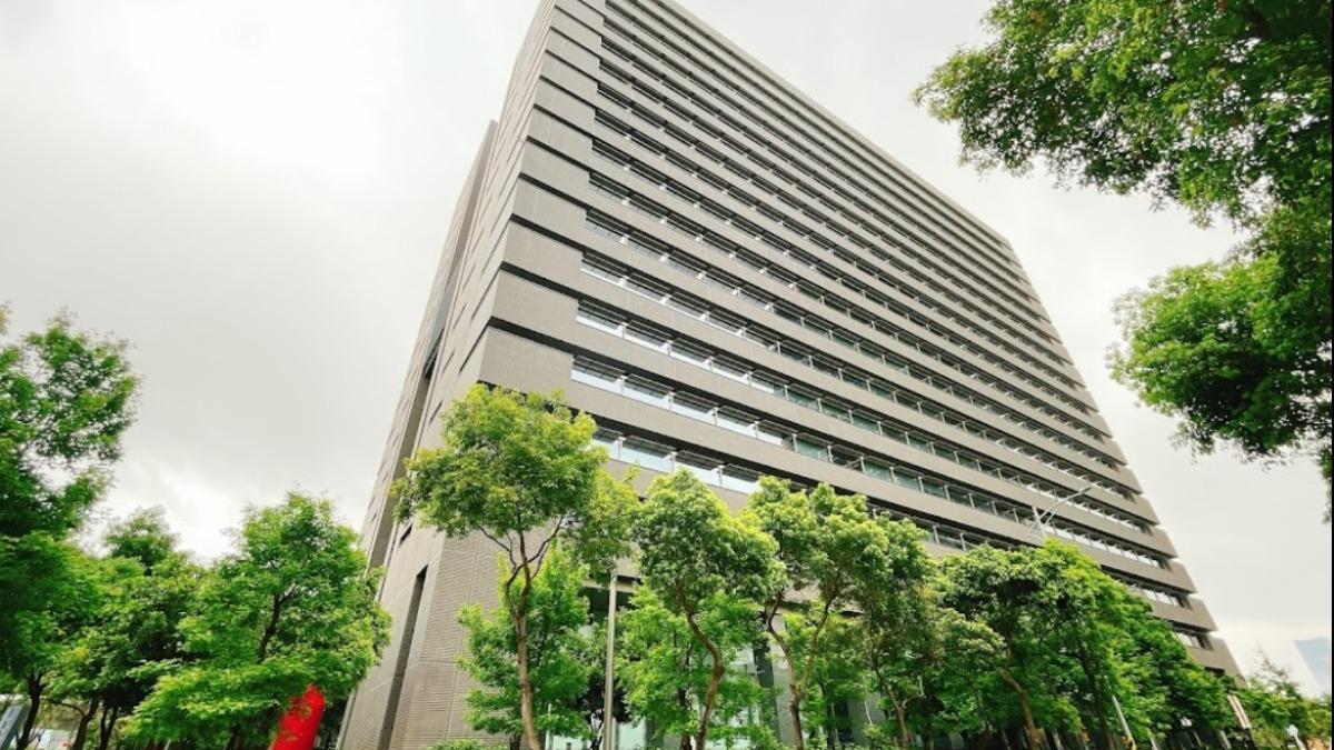 快訊/行政院聯合辦公大樓公務員「陳屍辦公室」 同事嚇壞報案