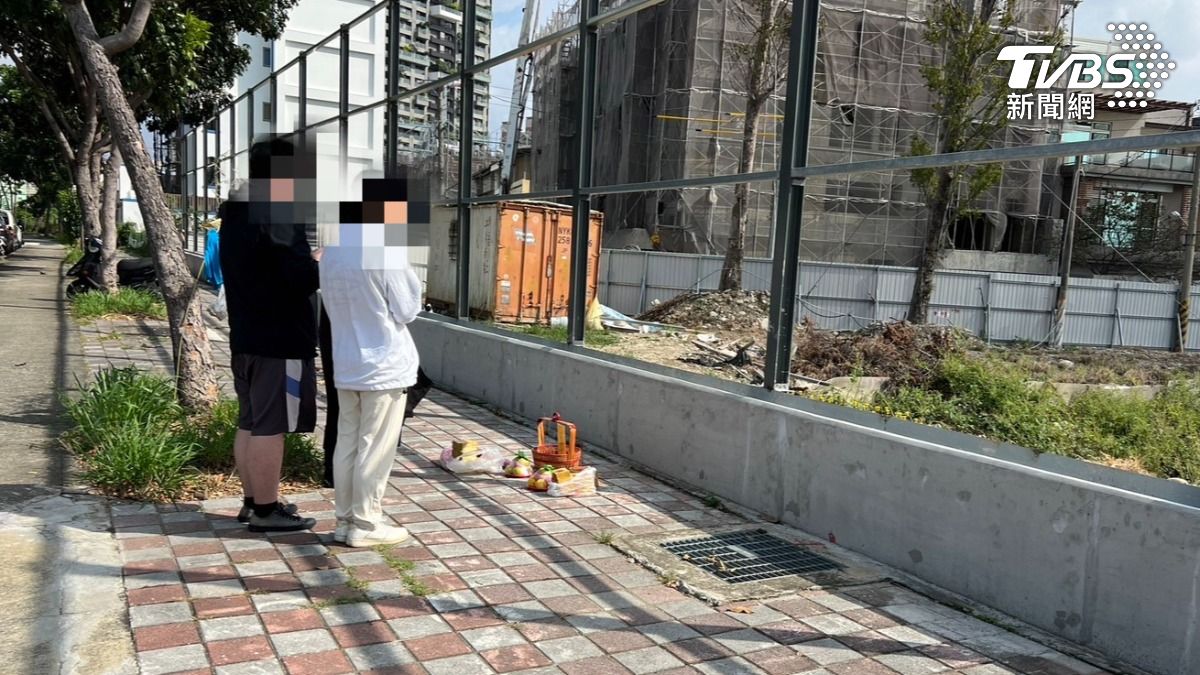 台中童遭輾亡!全家返傷心地招魂卡關 哥淚喊「別玩了」才允筊