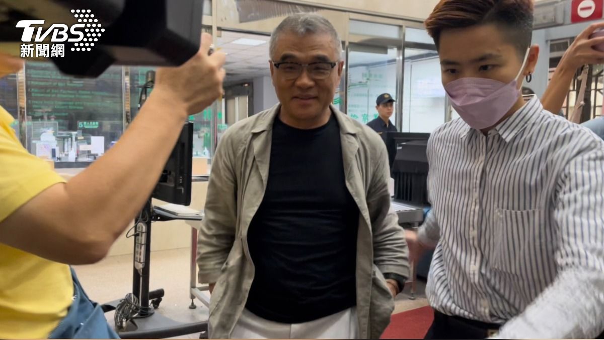 檢廉11/1傳喚的其中一名證人(圖/潘千詩攝)