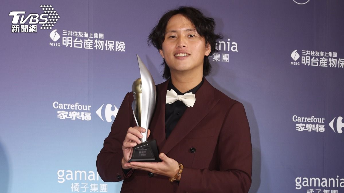 中職頒獎典禮／桃猿牛棚守護神！陳柏豪奪救援王、最佳進步獎
