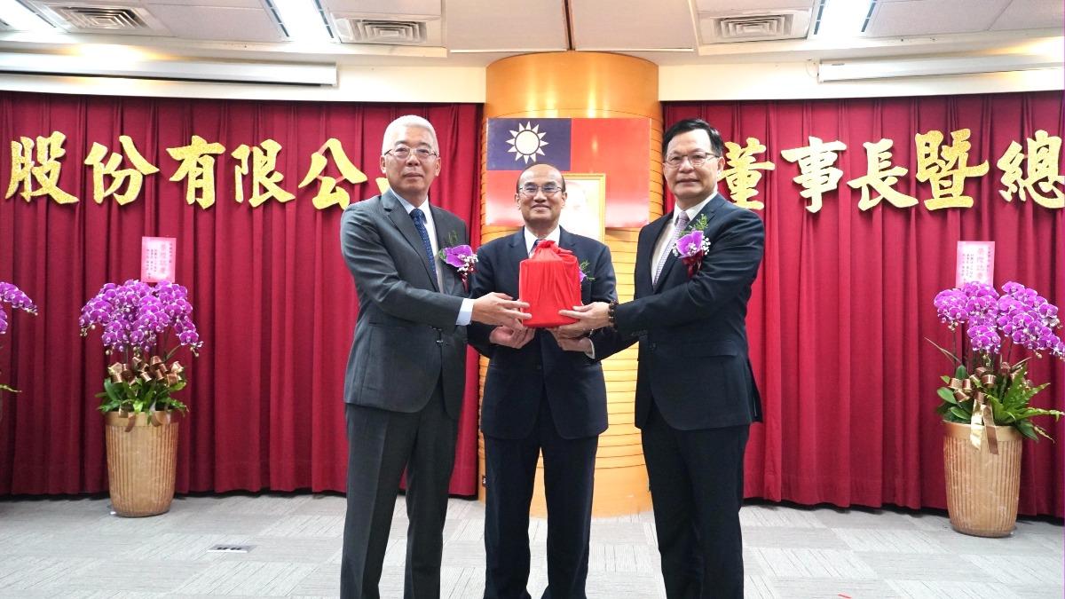 重電輕油？缺席中油新董總交接　郭智輝挨批喊：1天10個行程