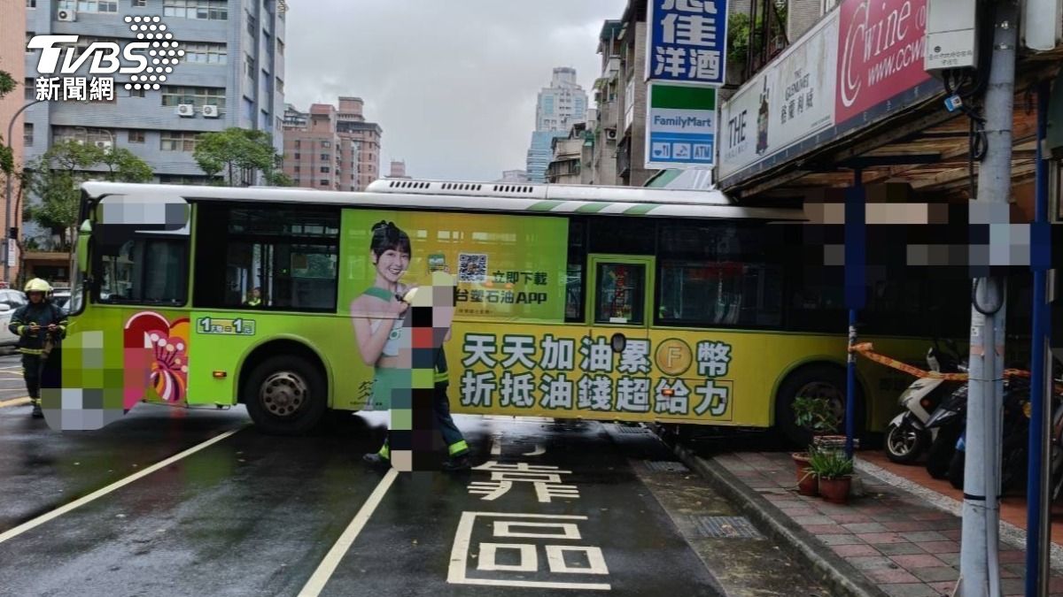 意外現場外觀,所幸無人受傷受困。(圖/TVBS)