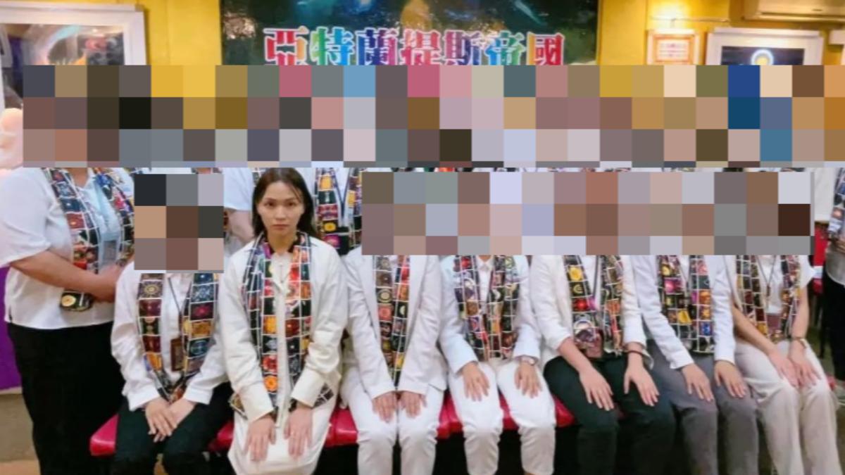 網友挖出林瑄在組織內的合照。(圖/翻攝自Dcard)