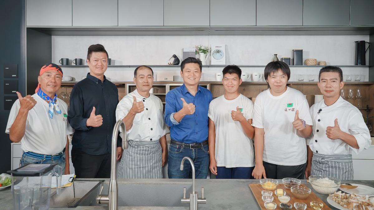 憨慢孩「庇護農藝」自立 台南市府攜饗賓 料理節目做公益
