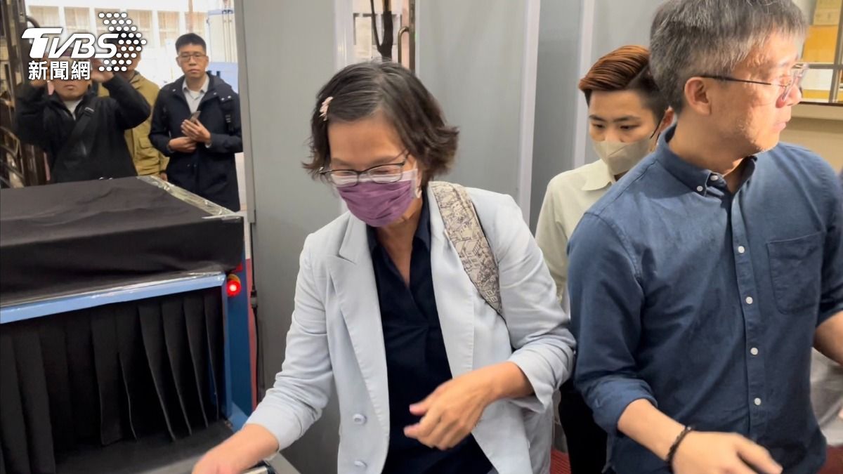 釐清京華城案!蔡壁如、張哲揚赴北檢作證 晚間訊後請回
