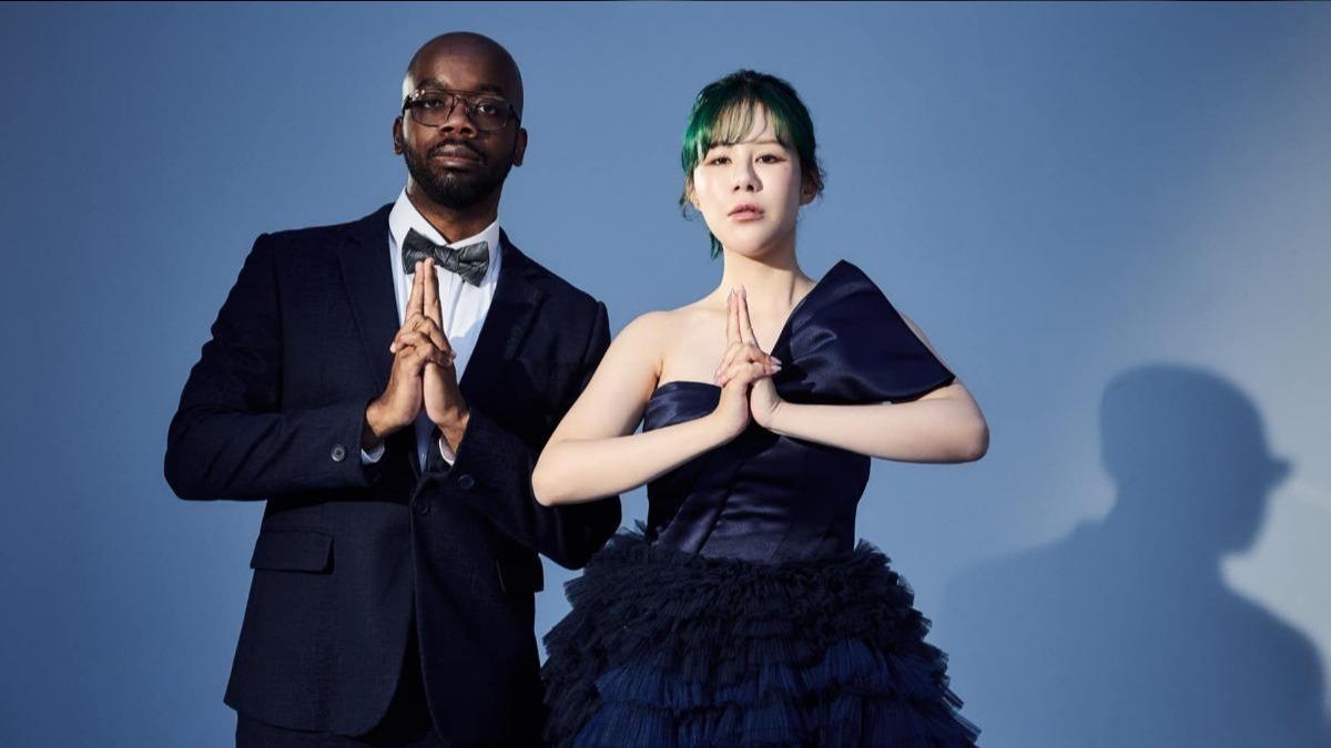 丹妮婊姐表示,目前沒有多餘的房間可以分房睡,所以距離隔不開。(圖/翻攝自丹妮婊姐臉書)