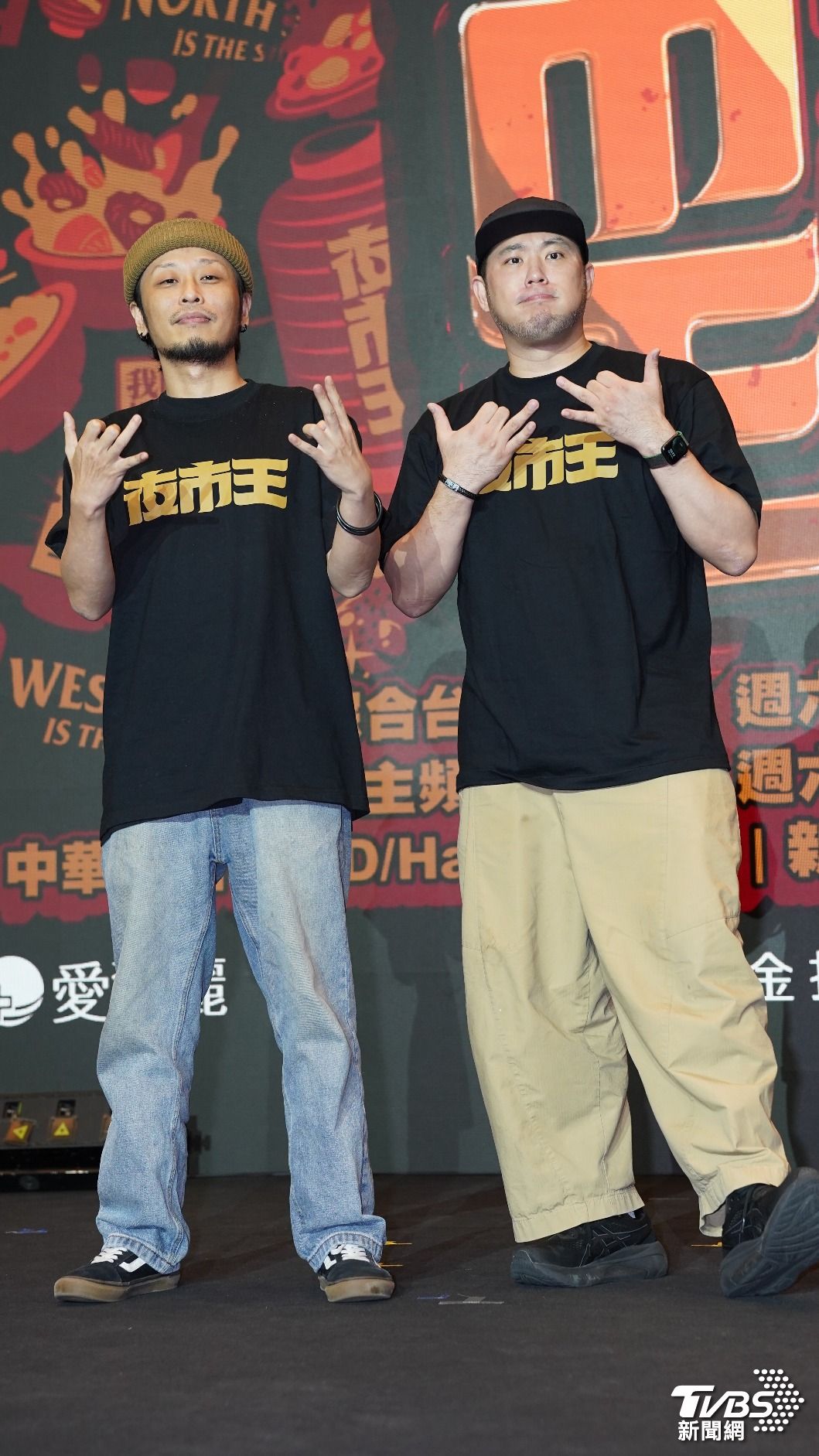李伯恩（右）和製作人謝乾乾。（圖／黃盈容攝）