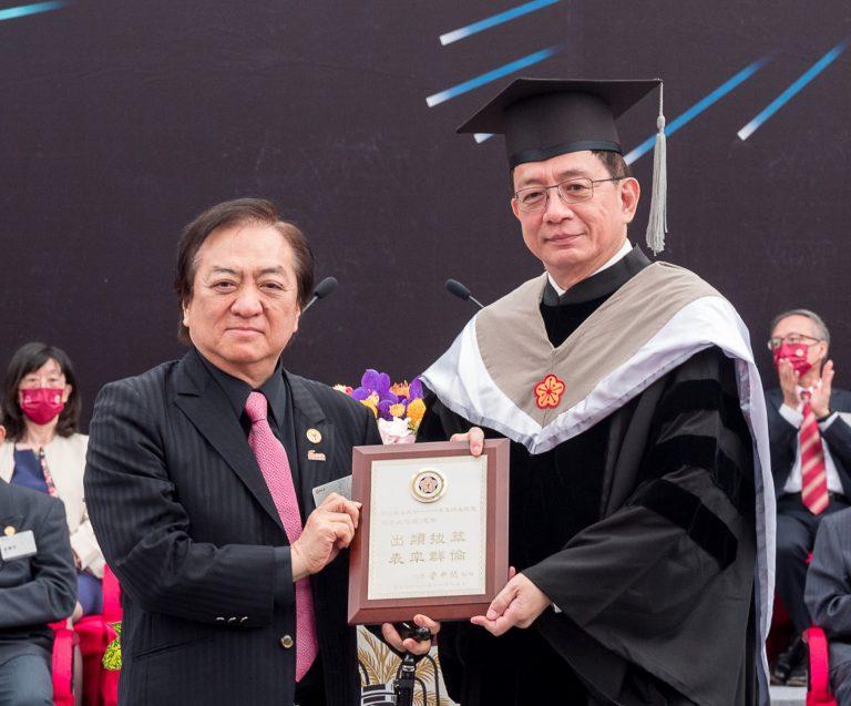 孫正大曾在台大EMBA深造,為台大優秀校友。(圖/翻攝自台大校友中心官網)
