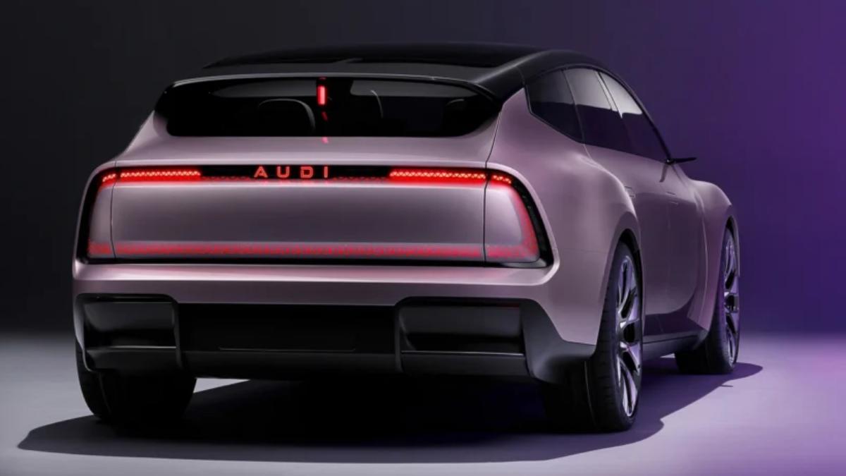 AUDI E Concept車尾同樣採方框搭配AUDI字樣做為主要設計元素。(圖/AUDI提供)
