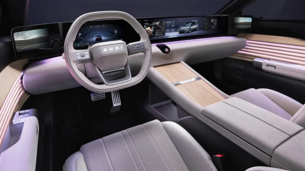 AUDI E Concept車內具有可放置兩支智慧型手機的中控台置物空間。(圖/AUDI提供)