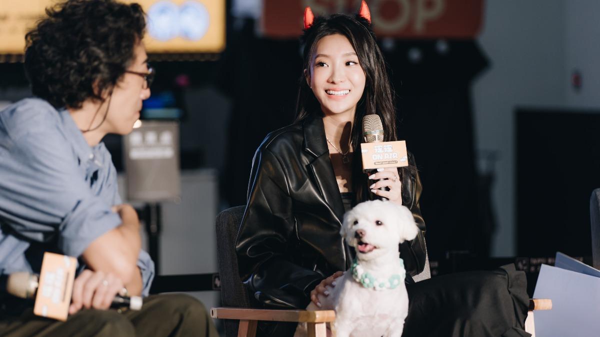 校唱女王傻眼!陳華遭愛犬踢爆私下真面目 嚇壞:沒想到被出賣