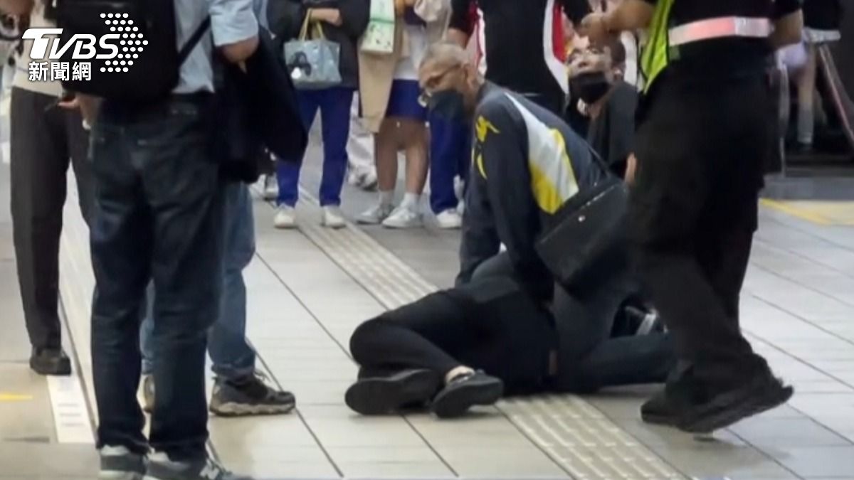 勇警還原北捷案現場!問傷人理由 持刀女子竟嗆:我不想告訴你