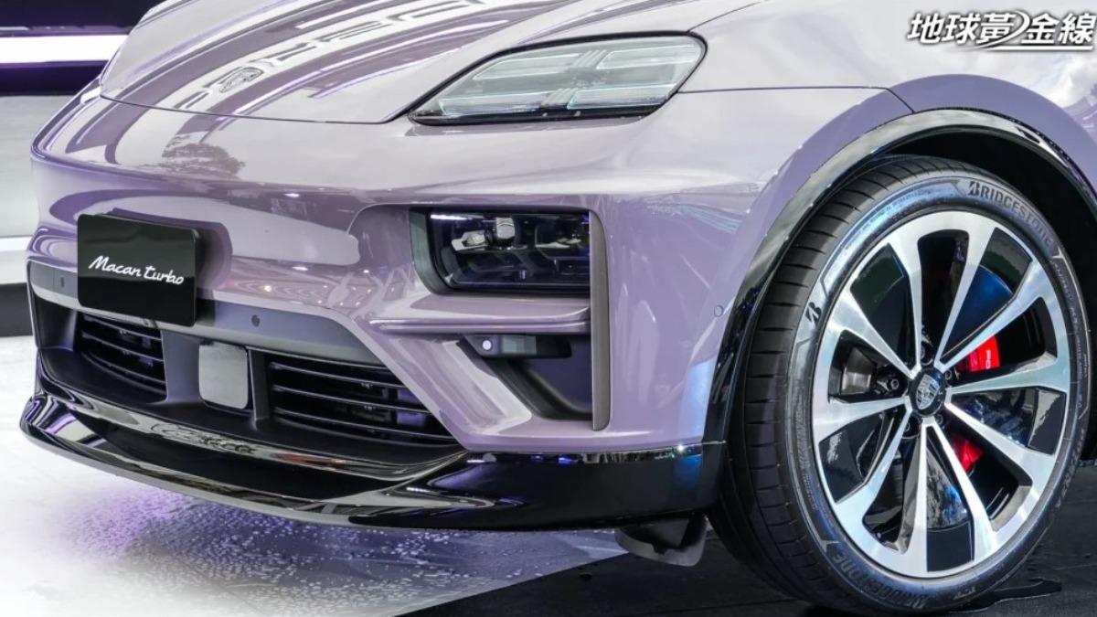 Macan Electric採分離式頭燈,配備清單中亦包含矩陣頭燈供車主選擇。(圖/地球黃金線)