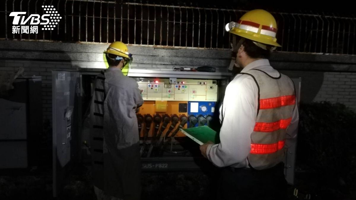 快訊/高雄左營晚餐時間大停電!2952戶受影響 原因曝光