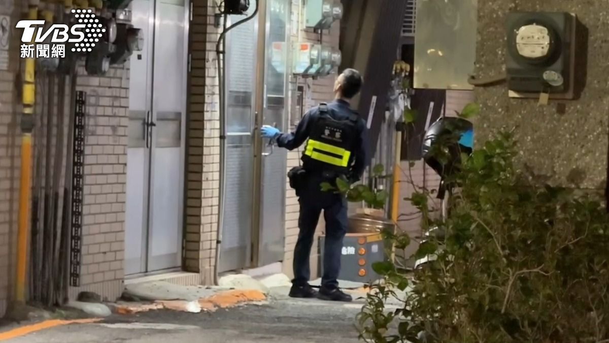 曾男往外甥身上砍了10多刀,最後重傷不治。(圖/TVBS)