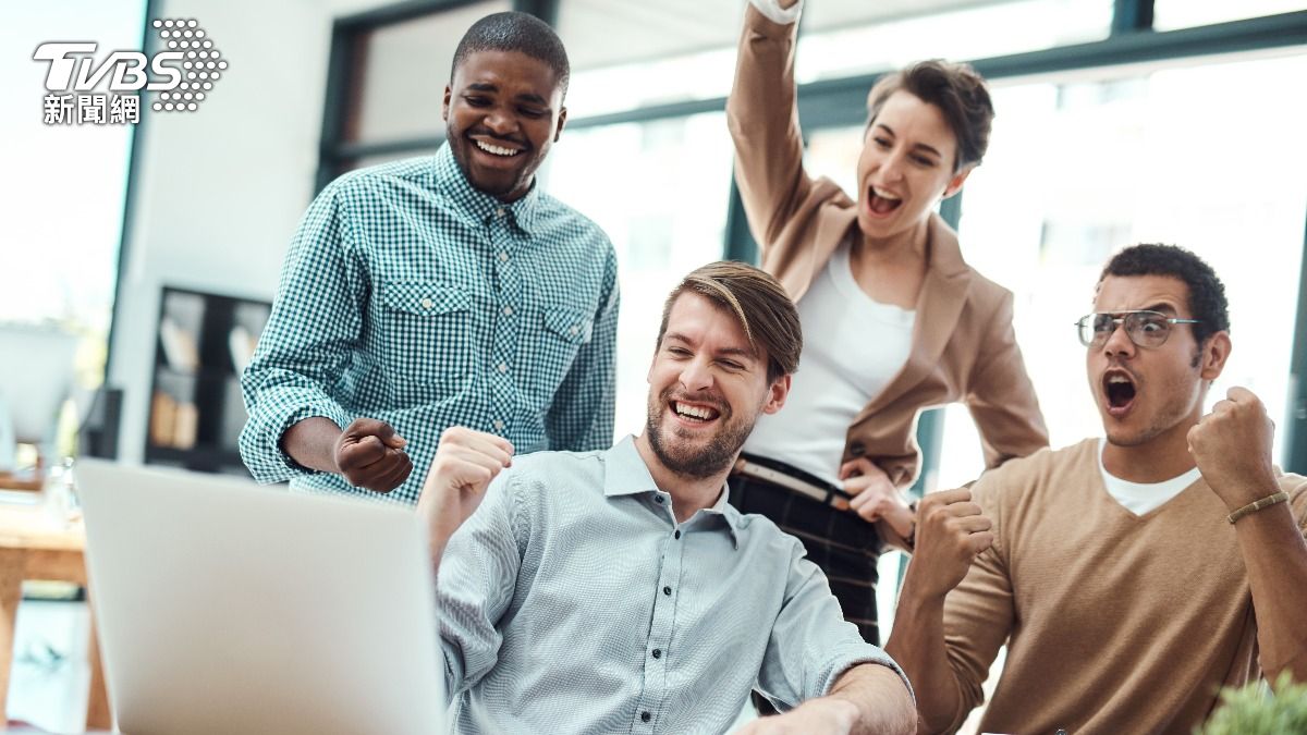 4星座事業迎高峰、貴人相助。（示意圖／shutterstock 達志影像）