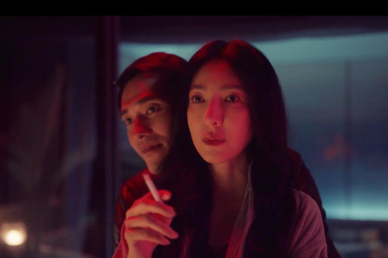 藍正龍驚喜客串《影后》,但暴瘦到觀眾認不出來。 (圖/翻攝自Netflix)
