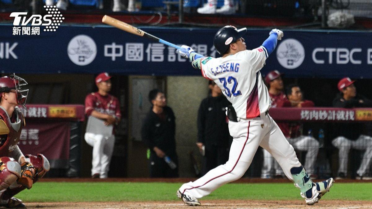 12強/曾頌恩、林家正敲關鍵陽春砲 熱身賽中華隊9比4勝桃猿
