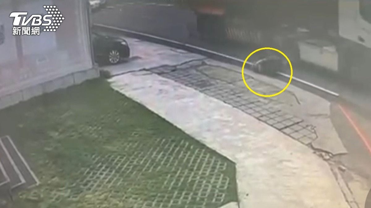 又是視線死角?彰化砂石車輾機車 女騎士腦漿外溢慘死