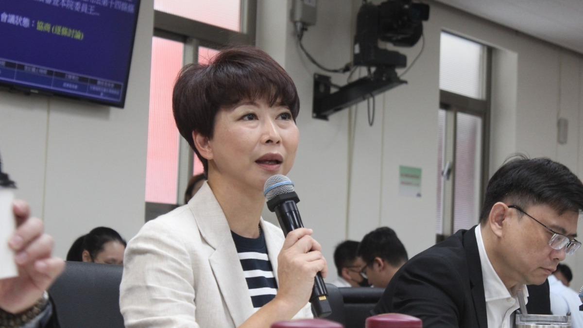 林俊憲稱她「郭信良親密政治夥伴」 陳亭妃提2事暗酸反擊