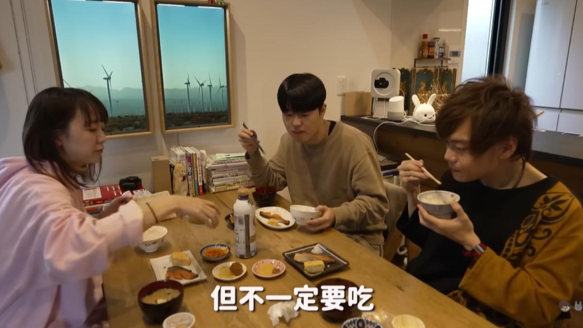 Yuma(左起)、Tommy和Ryu關係很好,不時會一起拍片。(圖/翻攝自Ryuuu TV / 學日文看日本 YT頻道)