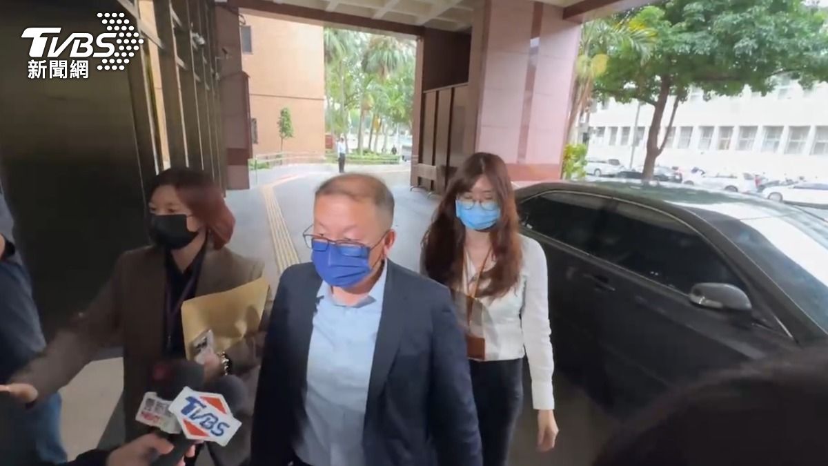 鼎越開發執行副總張嘉文第二次被傳喚出庭作證。（圖／TVBS）