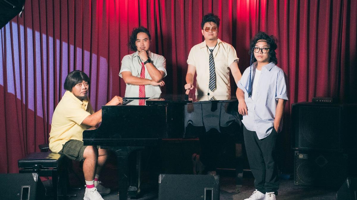 巴大雄(左起)、Matzka、王昭權以及潘信維攜手演出MV,結局令人噴笑。(圖/時刻音樂提供)