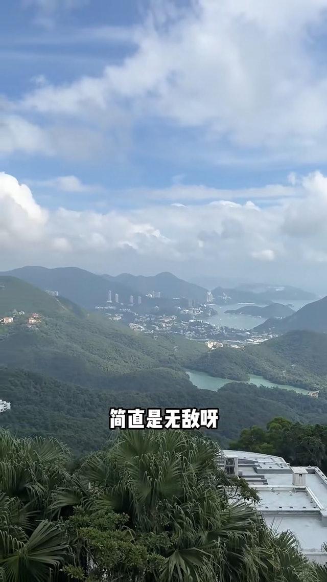 豪宅窗外飽覽香港無敵美景。（圖／翻攝自小紅書@吕校長很忙）
