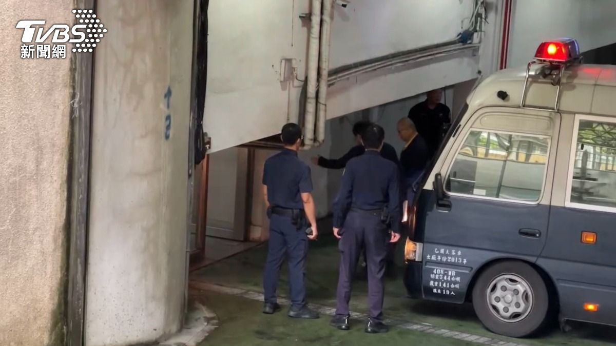 快訊/遭爆性騷擾後首提訊 柯文哲「剃光頭」曝光
