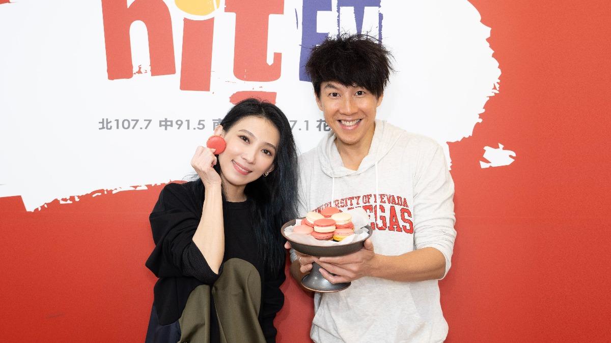 戴佩妮擔任Hit Fm聯播網11月hito大台柱。(圖/Hit Fm聯播網提供)