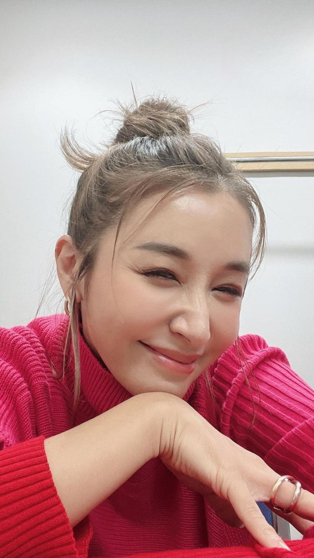 鈴木紗理奈過去常上《男女糾察隊》。(圖/翻攝自鈴木紗理奈IG)