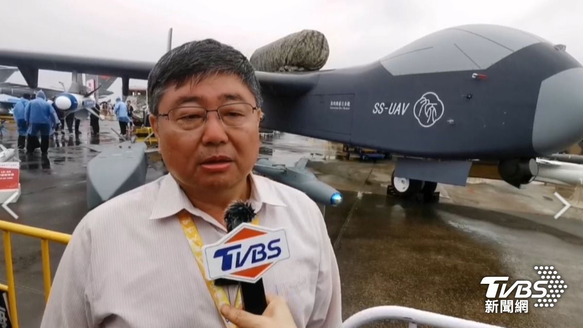 獨/喊中國強挨轟!前海軍艦長:從小課文就說要做堂堂正正中國人