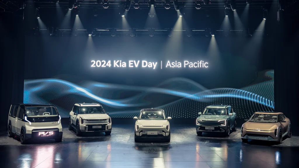 Kia EV Day Asia Pacific展出EV4、PV5兩款概念車以及EV3、EV5與EV9等3款電動市售車。(圖/Kia提供)