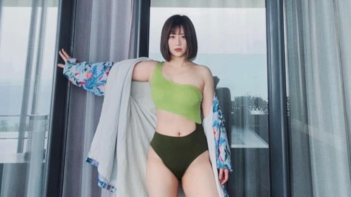 焦凡凡不藏了!曬挖洞比基尼大解放 她揭掌鏡人「不是婁峻碩」