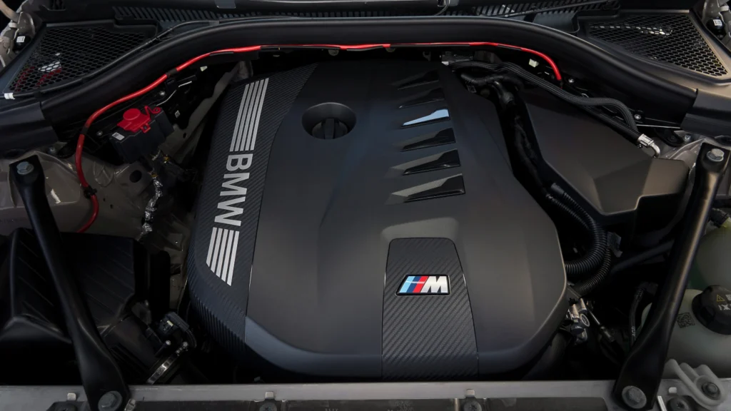 X3 M50 xDrive具有398匹最大馬力輸出。(圖/BMW提供)