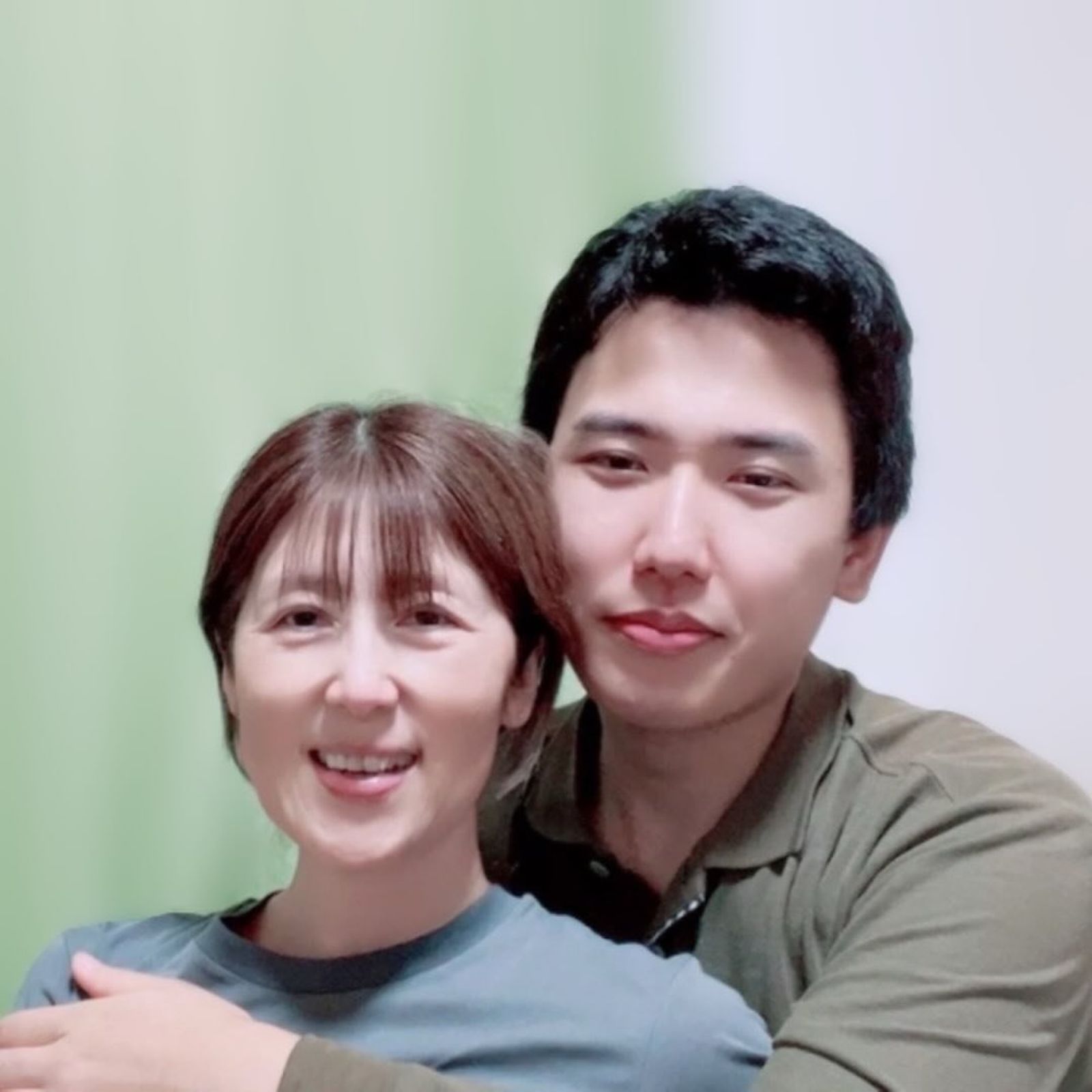 網友們對這對情侶評價非常正面,也有許多人希望他們能真的步入殿堂。(圖/翻攝IG@ayunana_style)