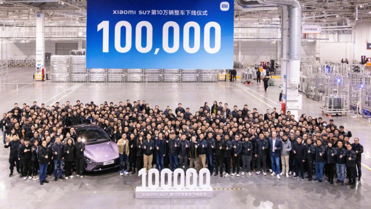 小米汽車首款車輛SU7上市，僅230天就達成生產10萬輛的里程碑。（圖／小米提供）