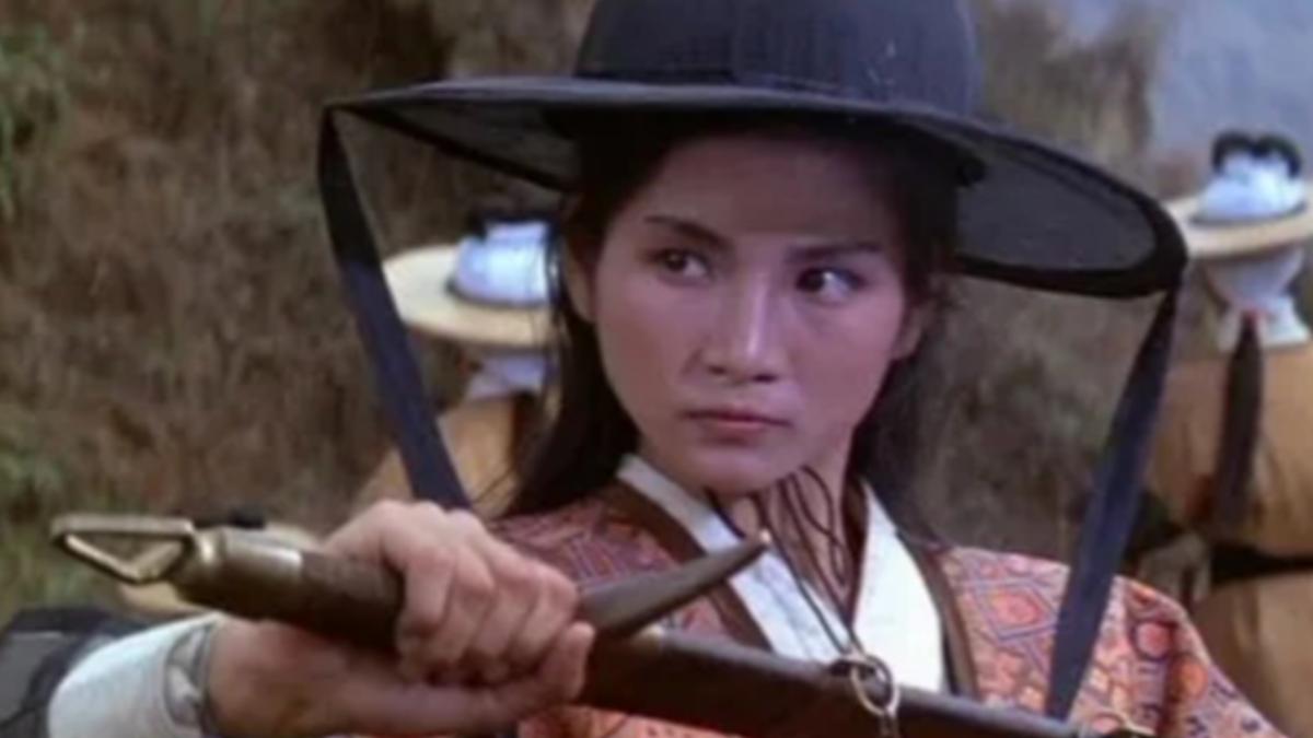 鄭佩佩憑主演《大醉俠》裡神捕「金燕子」聲名大噪。(圖/翻攝自新浪娛樂微博)
