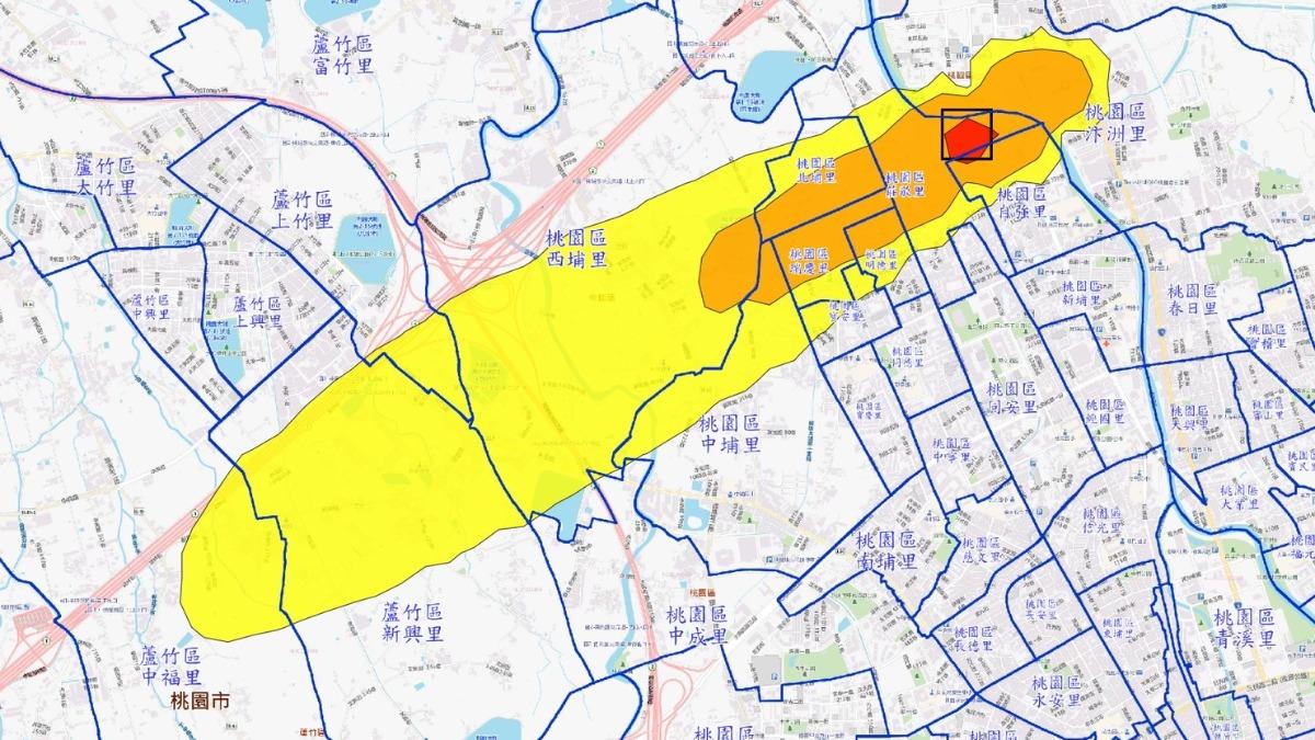 桃園環保局提醒下風處民眾,盡量待在室內,緊閉門窗、減少外出。(圖/翻攝自桃園環保局臉書)