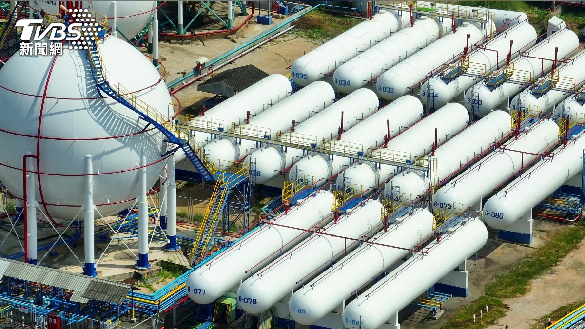 上市公司10月營收年增11.9% 這「2大慘業」賺嘸錢獲利減3成
