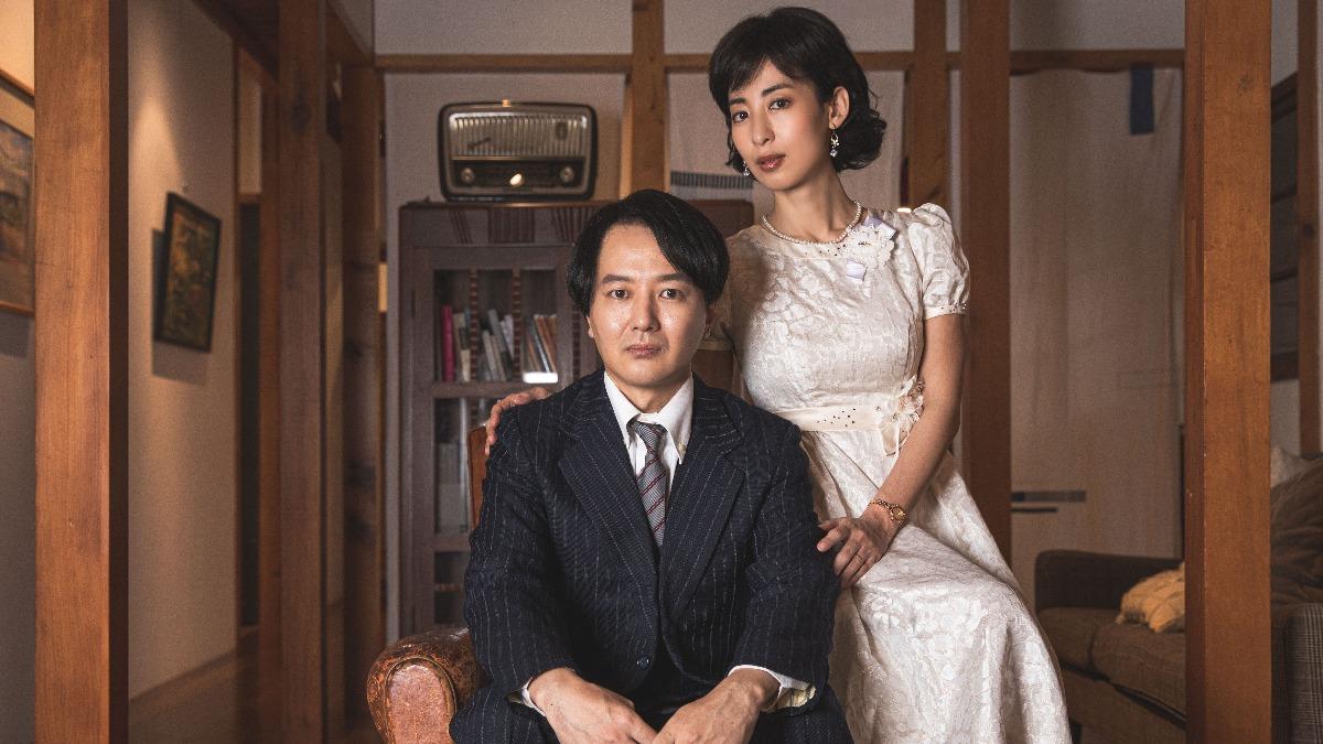 蔭山征彥(左)與大久保麻梨子演出舞台劇沒有忘詞過。(圖/財團法人影想文化藝術基金會提供)