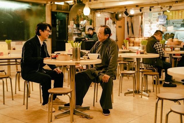 許冠文、黃子華新作《破.地獄》開畫週末創下香港電影9項紀錄!(圖/翻攝自《破.地獄》電影劇照)