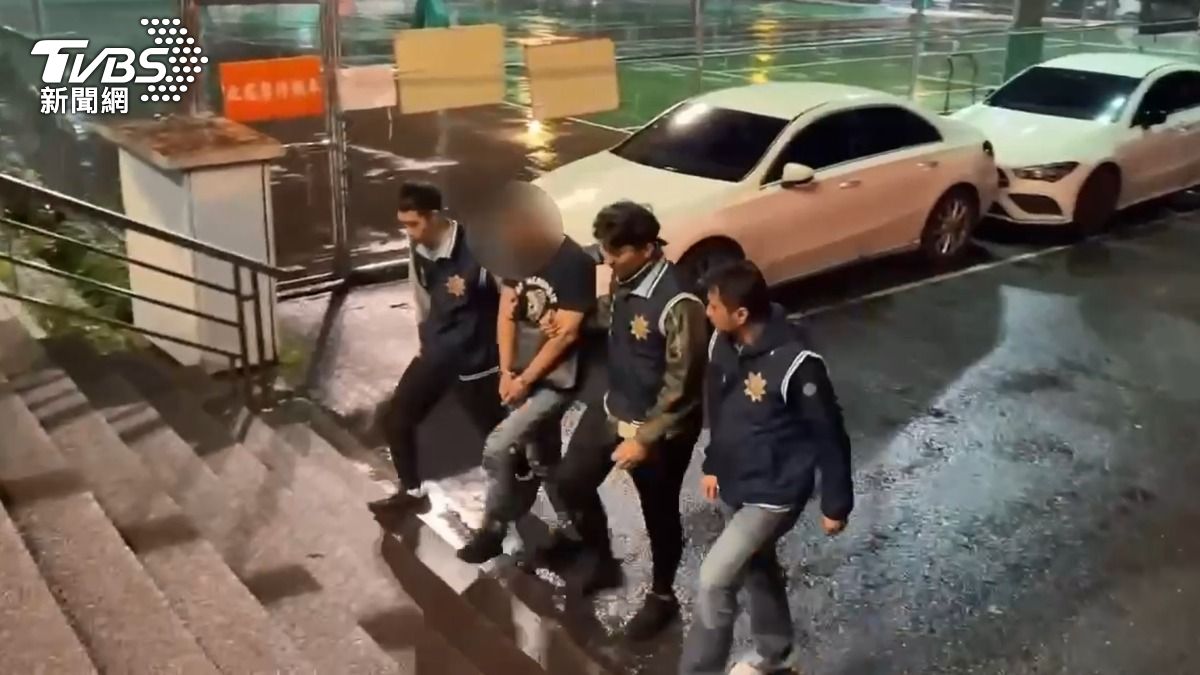 有夠衰!新北男討債亮槍「拉扯觸板機」 打穿無辜女子手掌